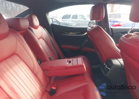 2017 Maserati Ghibli S Q4 z USA, uszkodzony, nr VIN ZAM57RTLXH1221571